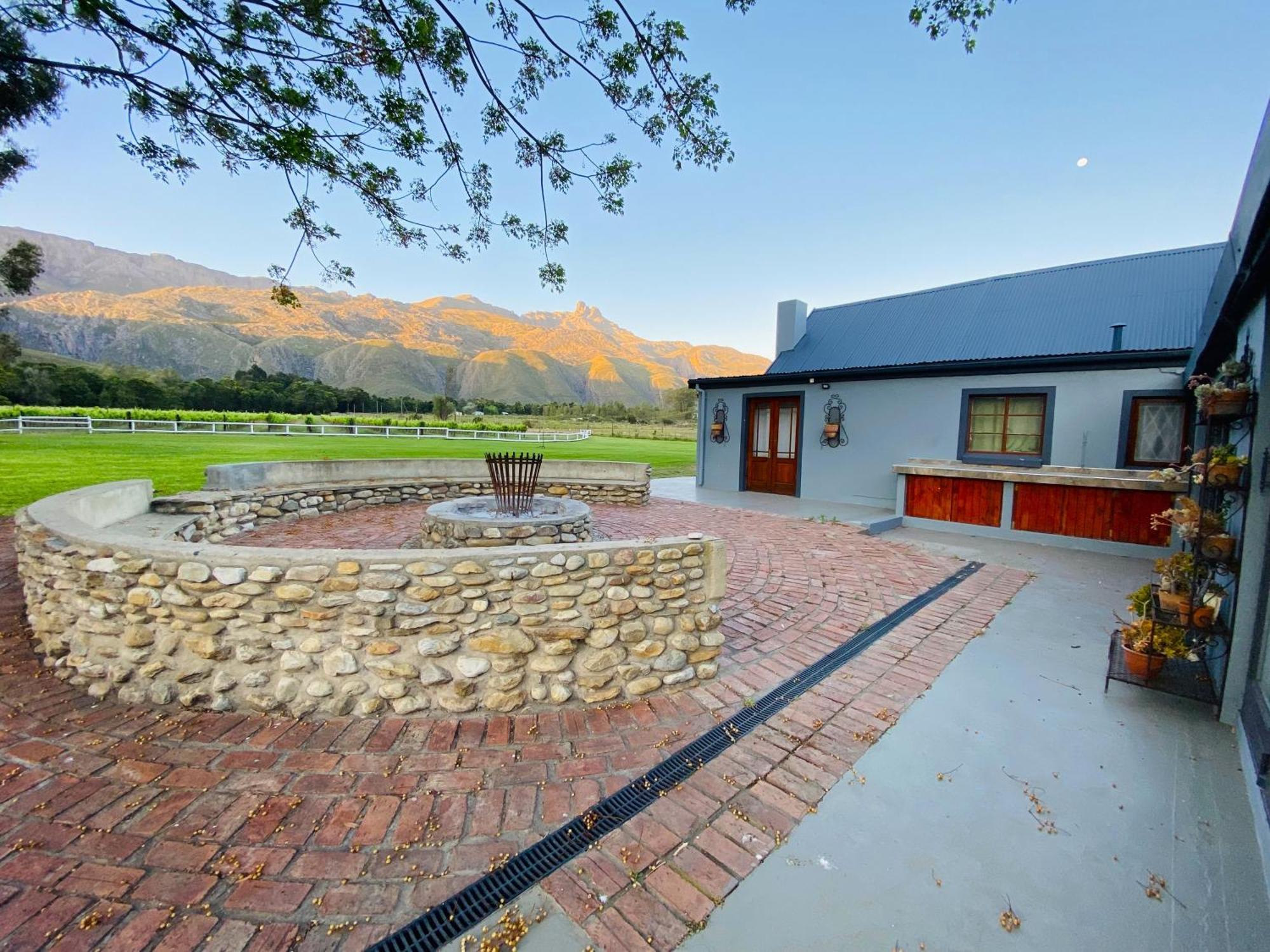 莱迪史密斯 Oaksrest Vineyards Guest Farm酒店 外观 照片