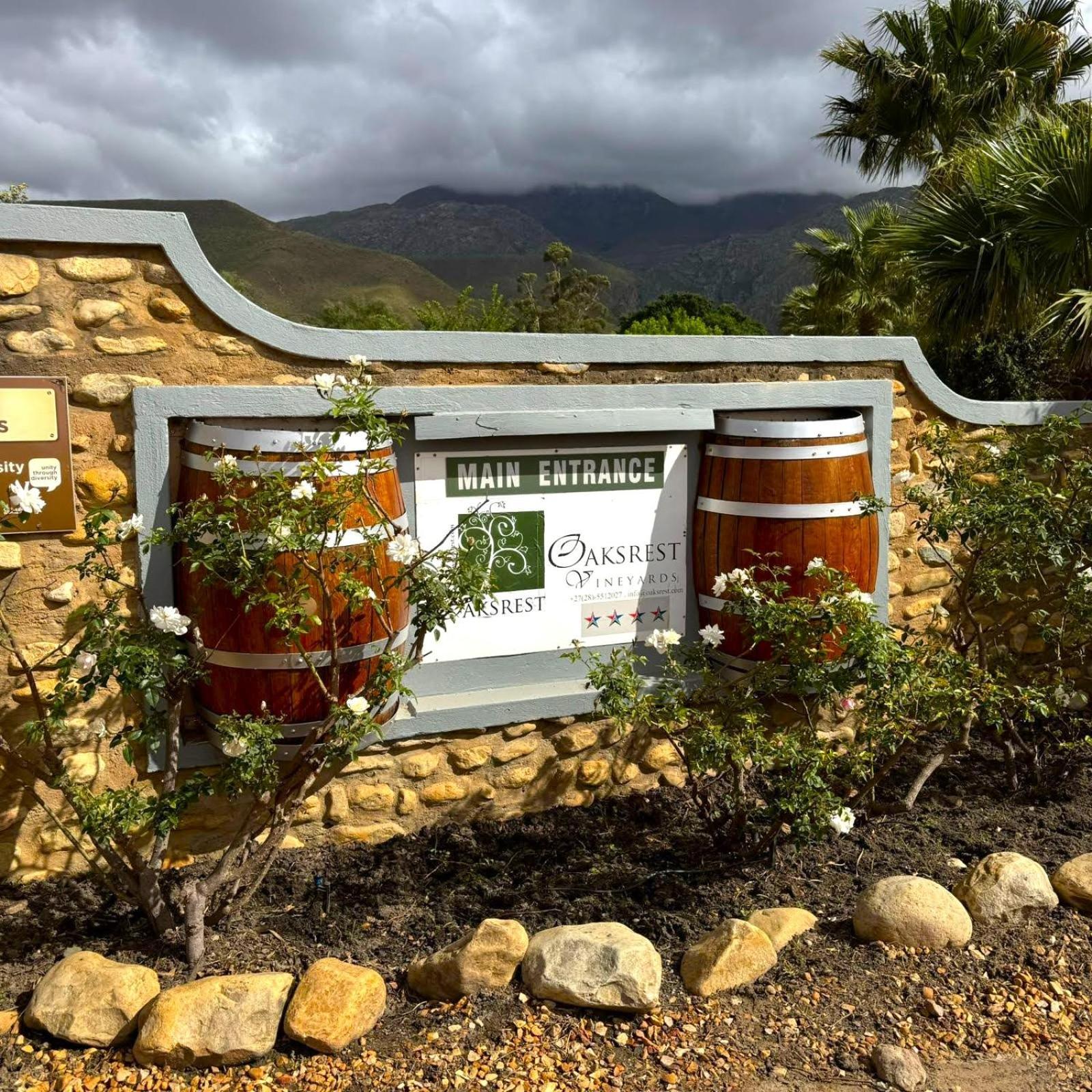 莱迪史密斯 Oaksrest Vineyards Guest Farm酒店 外观 照片